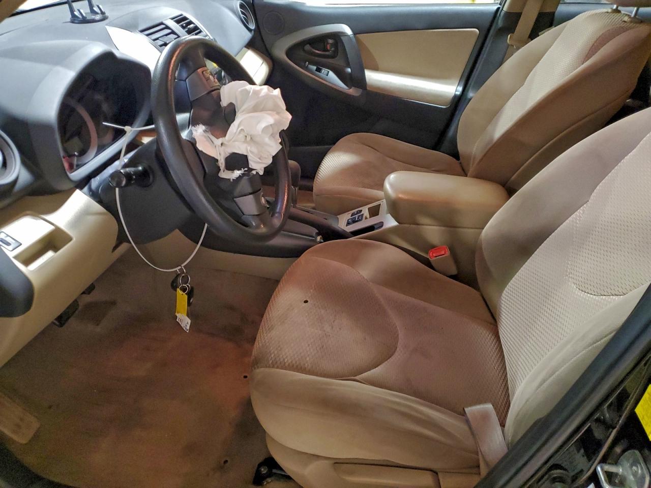 2011 TOYOTA RAV4 photo 7