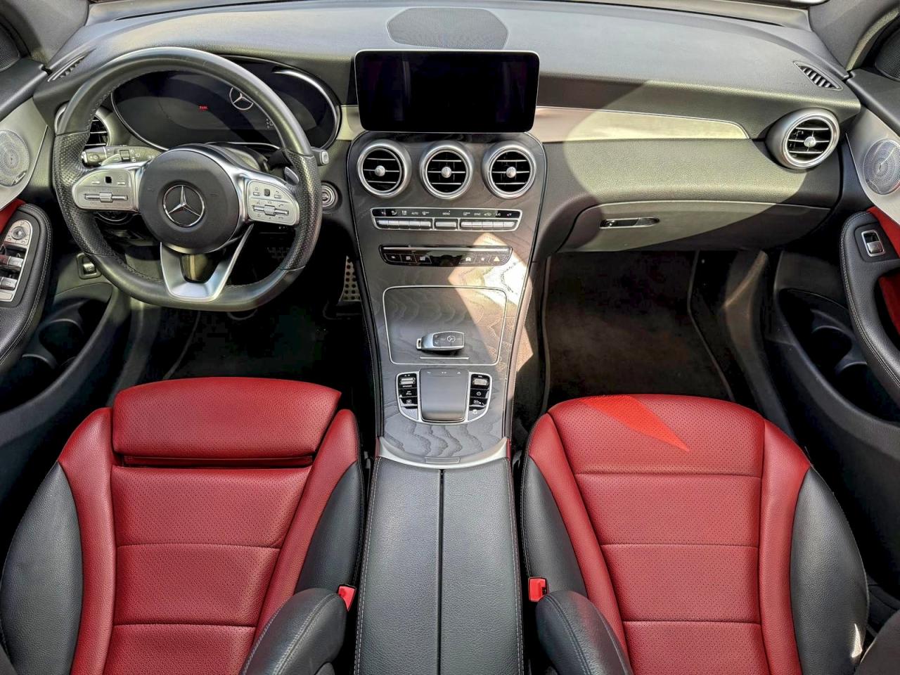 2021 MERCEDES-BENZ GLC 300 photo 9