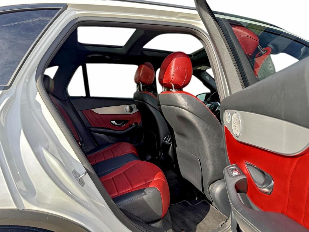 2021 MERCEDES-BENZ GLC 300 photo 6