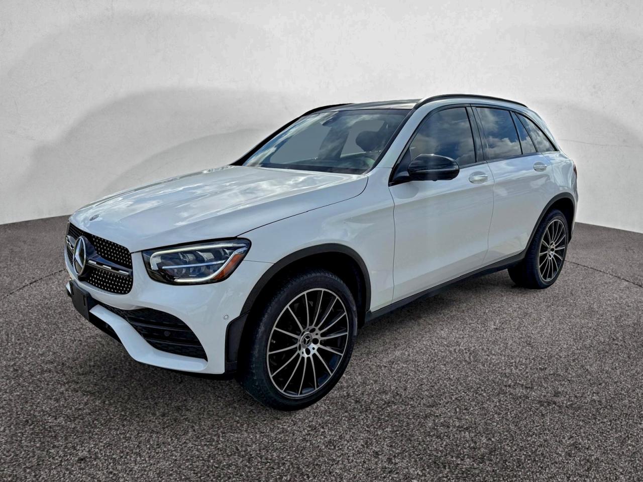 2021 MERCEDES-BENZ GLC 300 photo 2