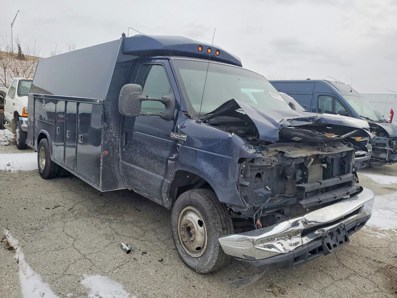 2011 FORD E450 UTILITY / SERVICE TRUCK photo 4