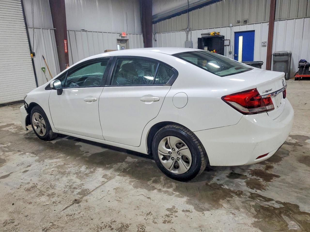 2015 HONDA CIVIC LX photo 2