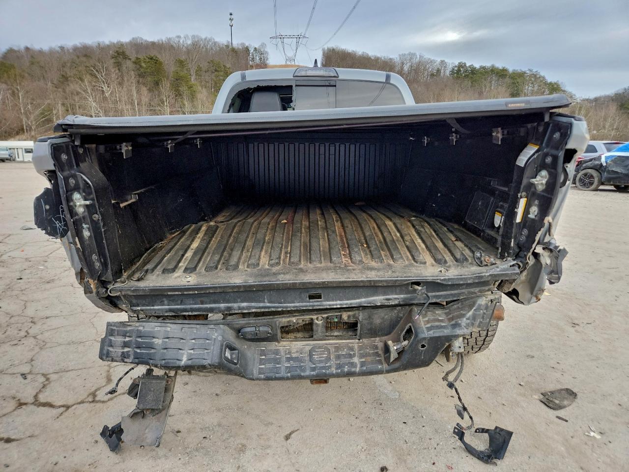 2019 TOYOTA TACOMA DOUBLE CAB photo 6