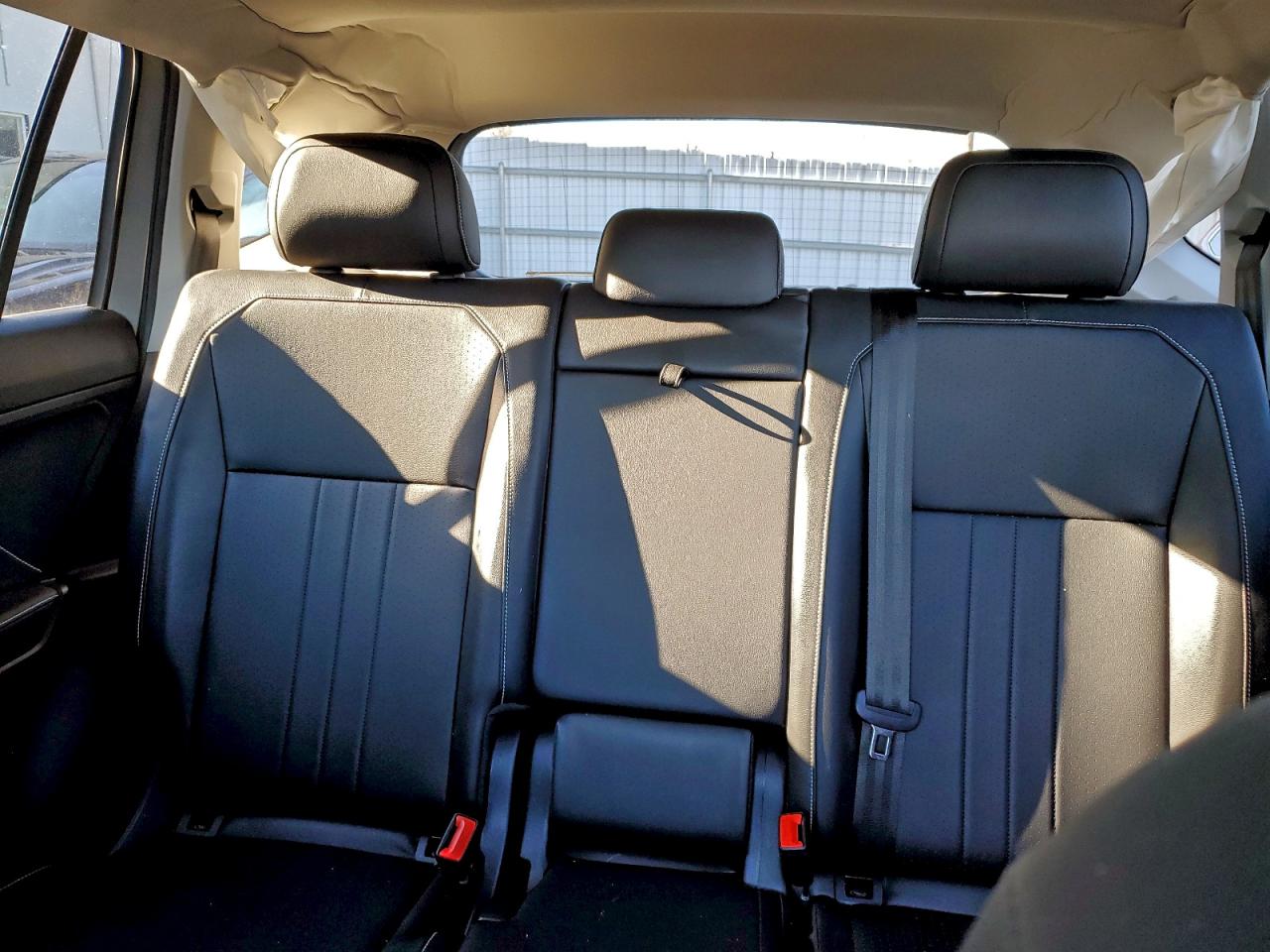 2024 VOLKSWAGEN TIGUAN SE photo 10