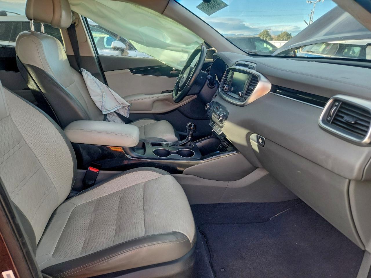 2016 KIA SORENTO SX photo 13
