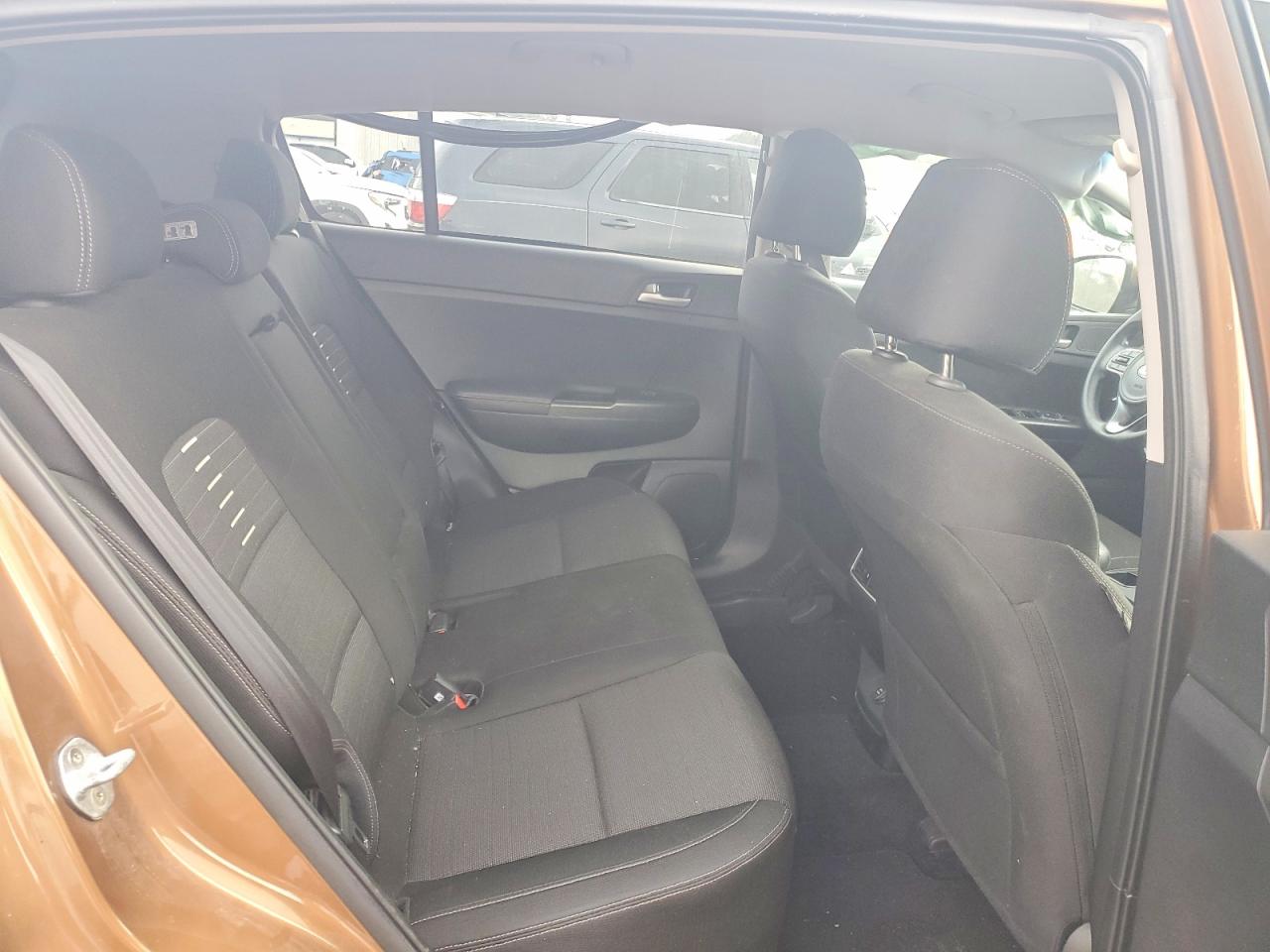 2019 KIA SPORTAGE LX photo 11