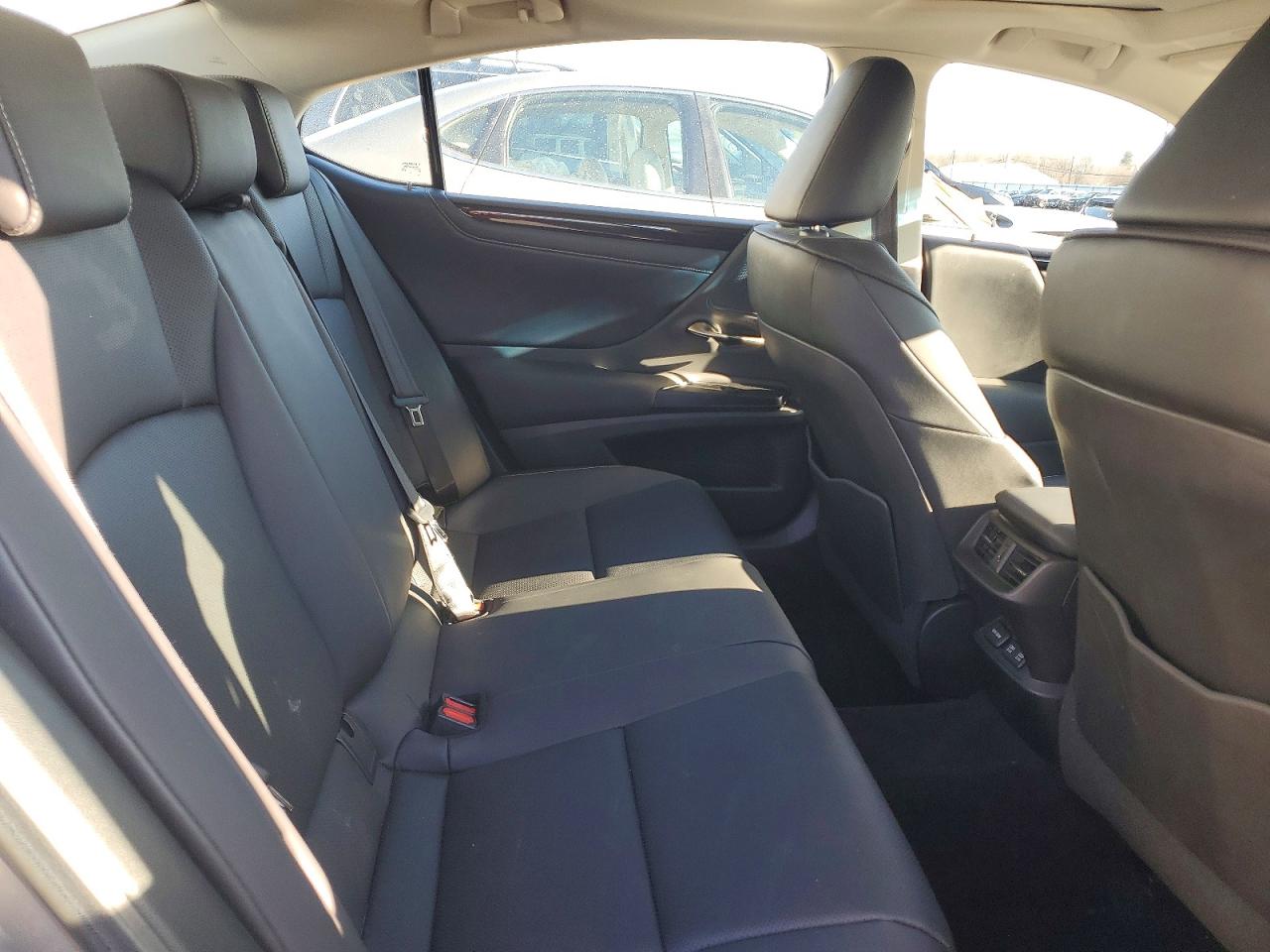 2020 LEXUS ES 350 photo 10
