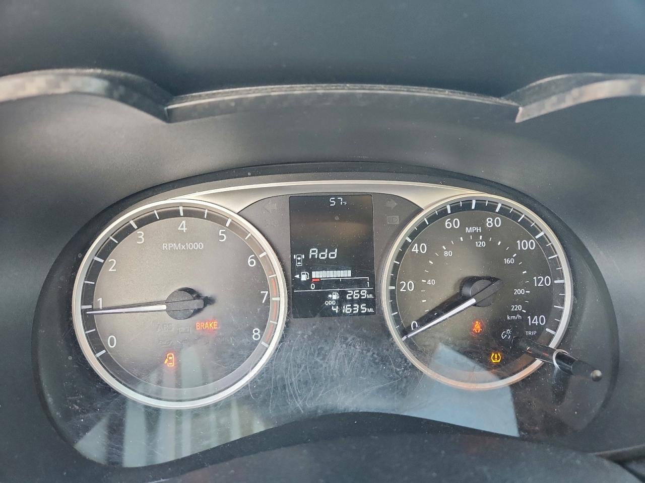 2021 NISSAN VERSA S photo 9