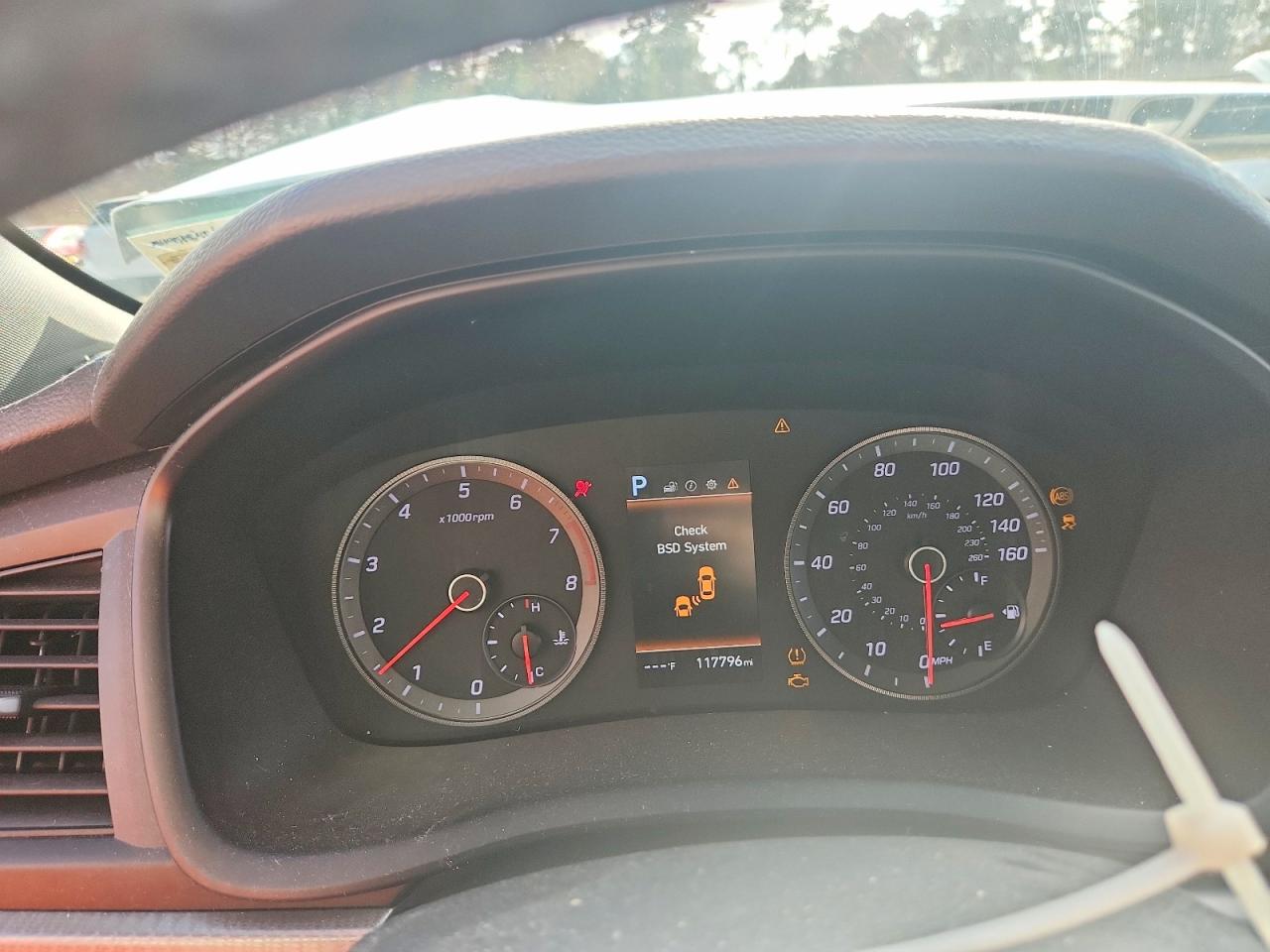 2018 HYUNDAI SONATA SPORT photo 9