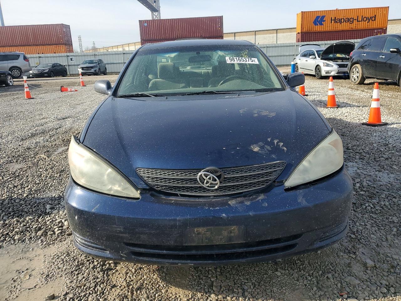 2004 TOYOTA CAMRY LE photo 5