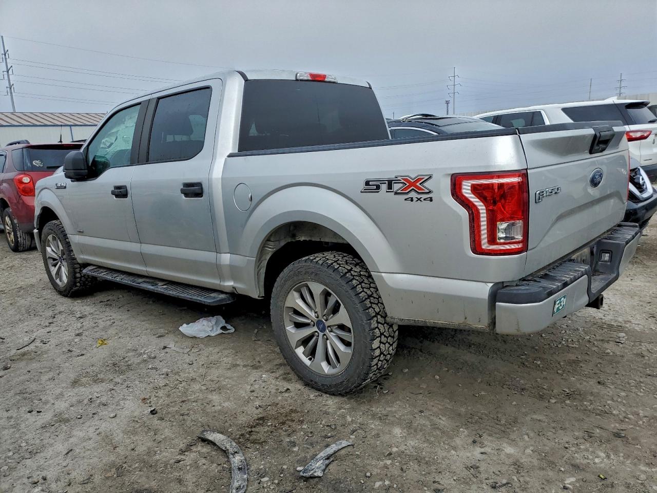 2017 FORD F150 SUPERCREW photo 2