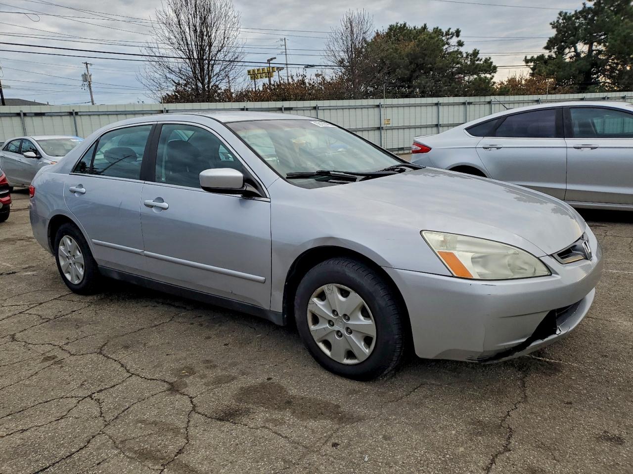 2003 HONDA ACCORD LX photo 7