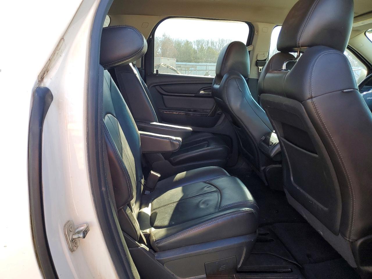 2015 GMC ACADIA SLT-1 photo 11