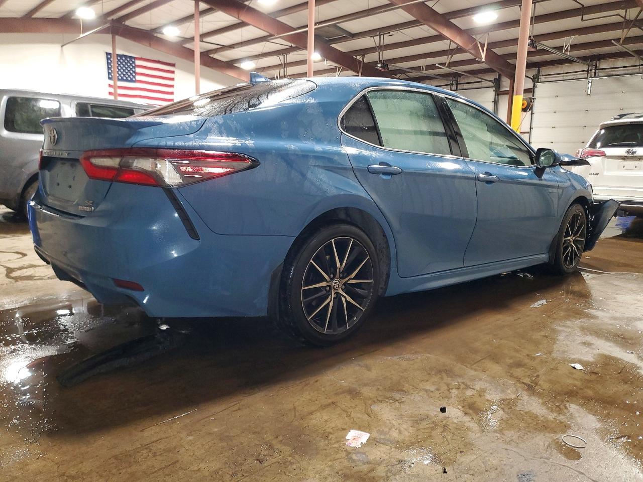 2023 TOYOTA CAMRY SE NIGHT SHADE photo 3