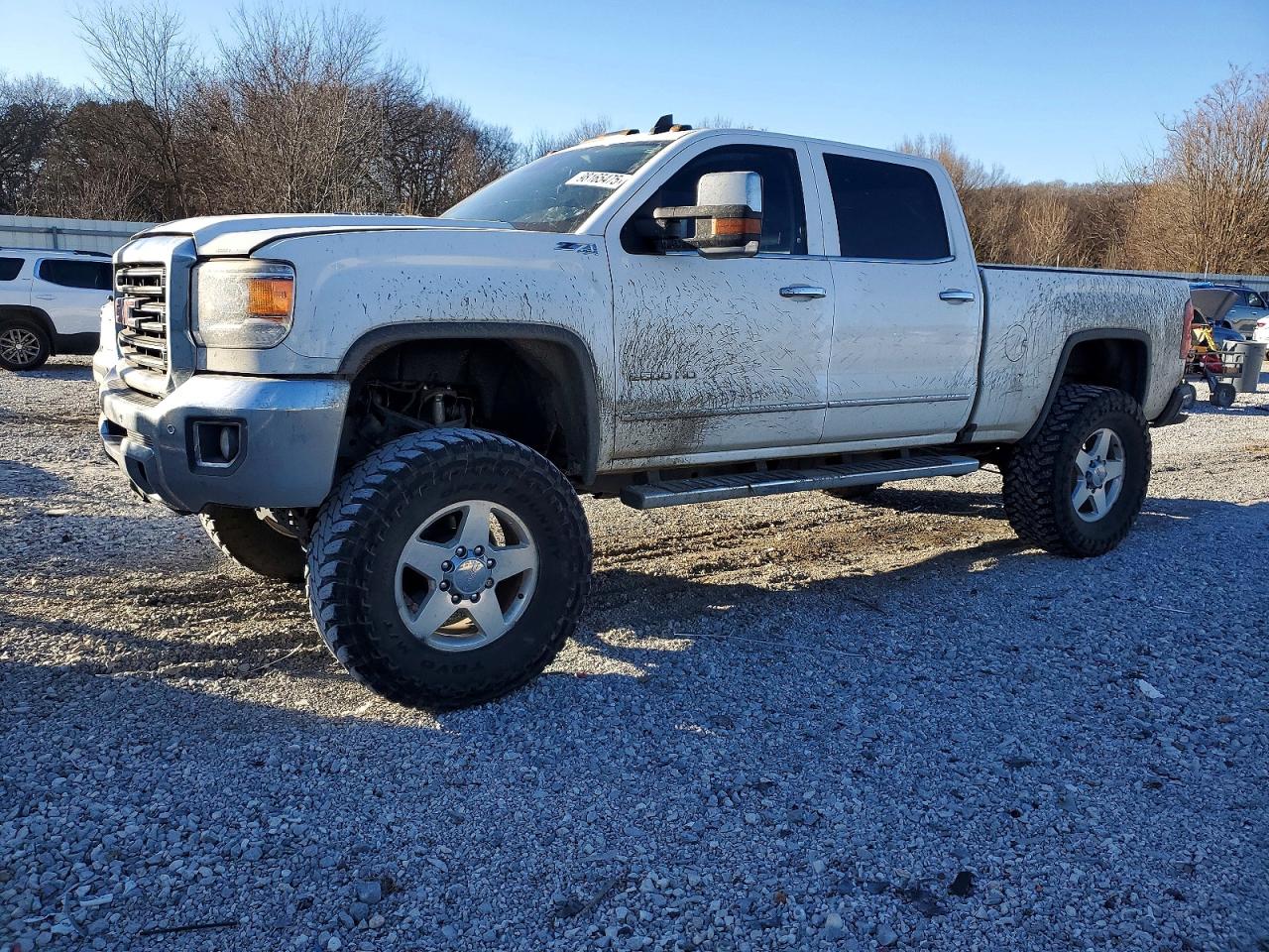2015 GMC SIERRA