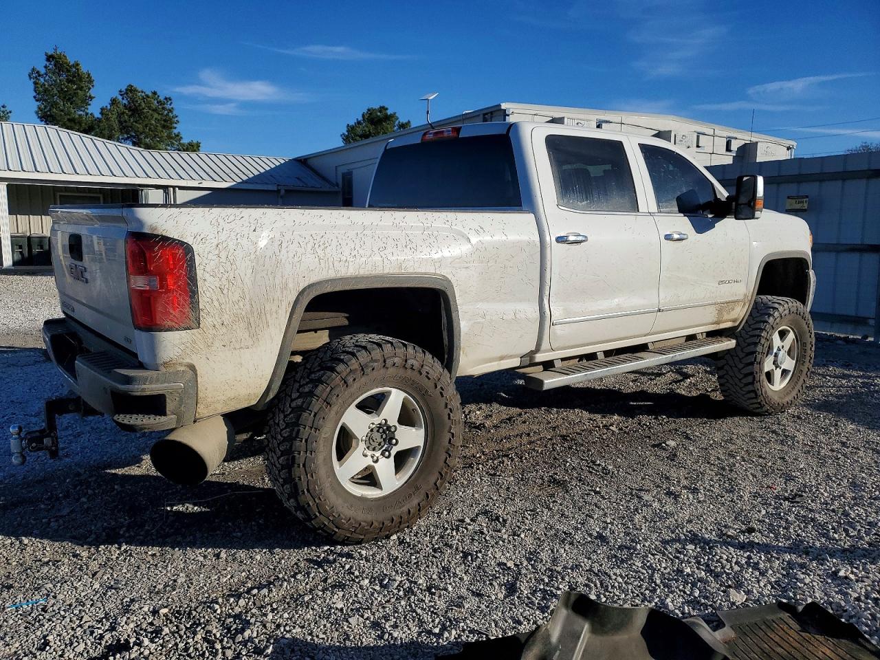 2015 GMC SIERRA K2500 SLT photo 5