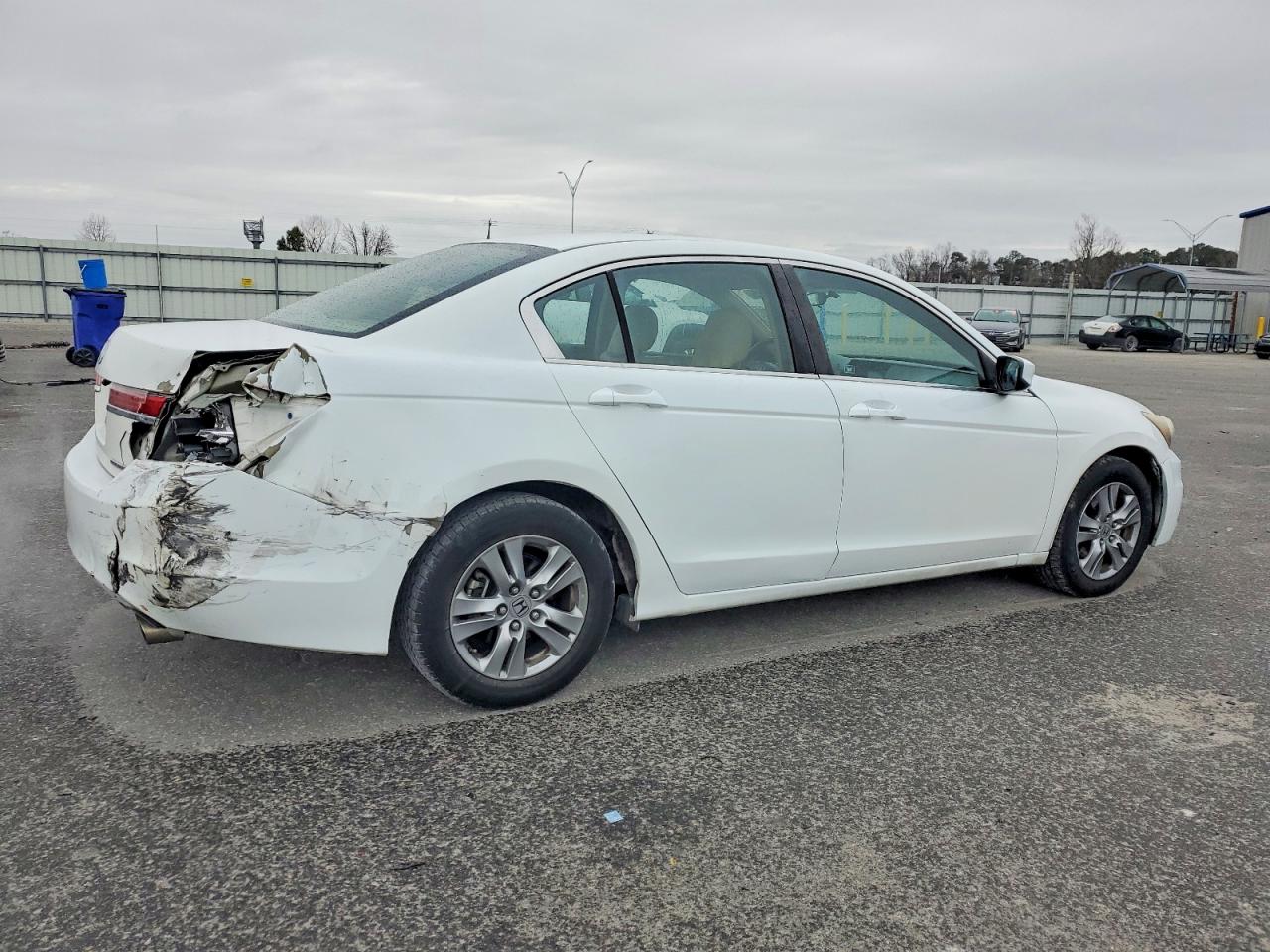 2011 HONDA ACCORD SE photo 3