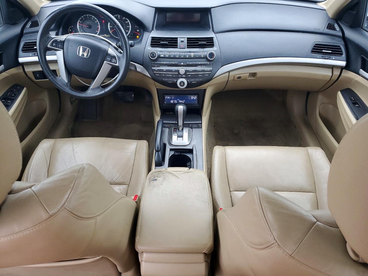 2011 HONDA ACCORD SE photo 8