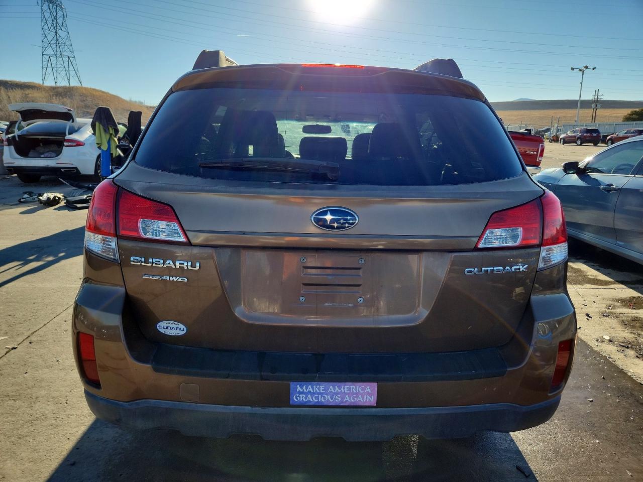 2011 SUBARU OUTBACK 2.5I PREMIUM photo 6