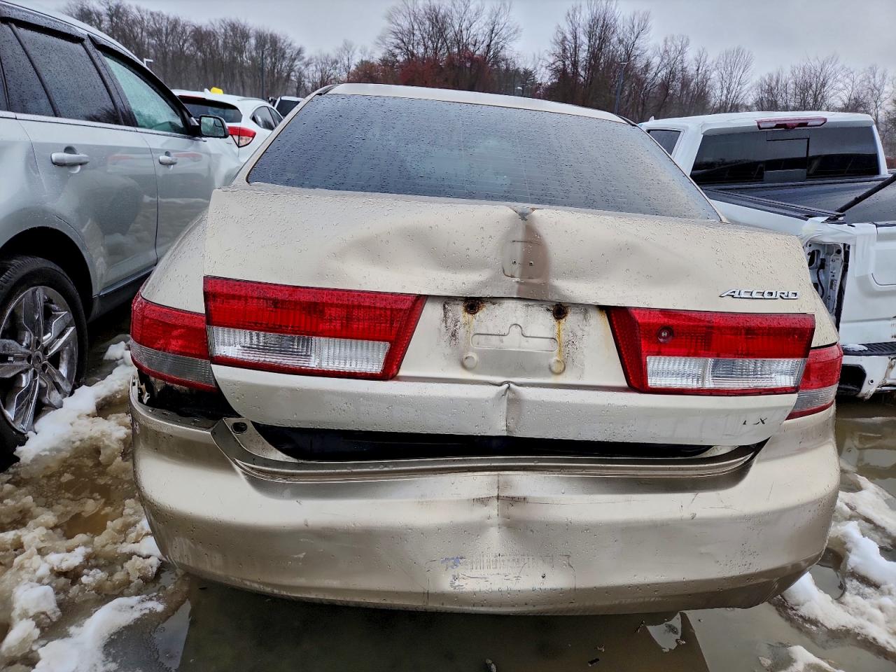 2003 HONDA ACCORD LX photo 6