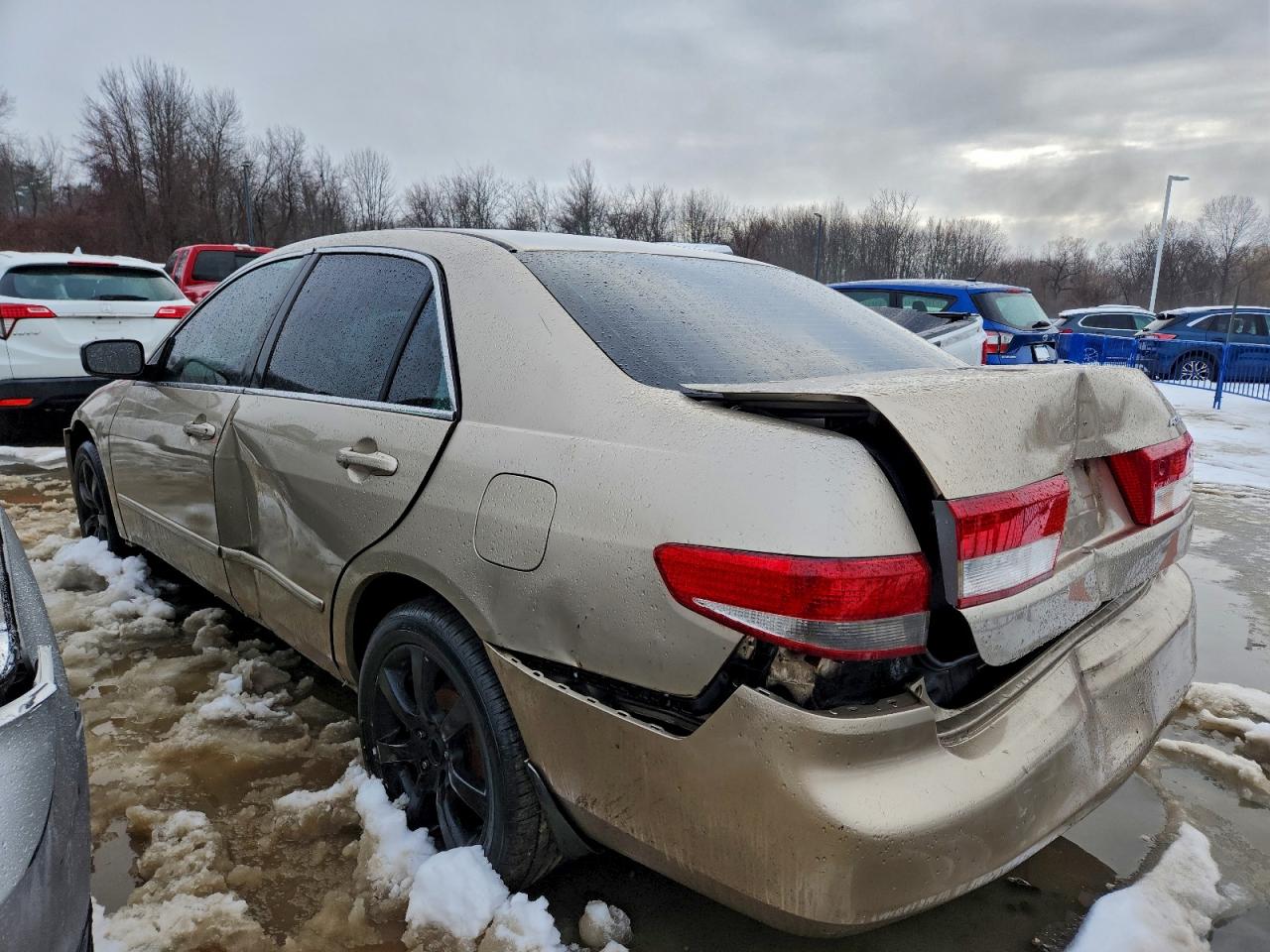 2003 HONDA ACCORD LX photo 2