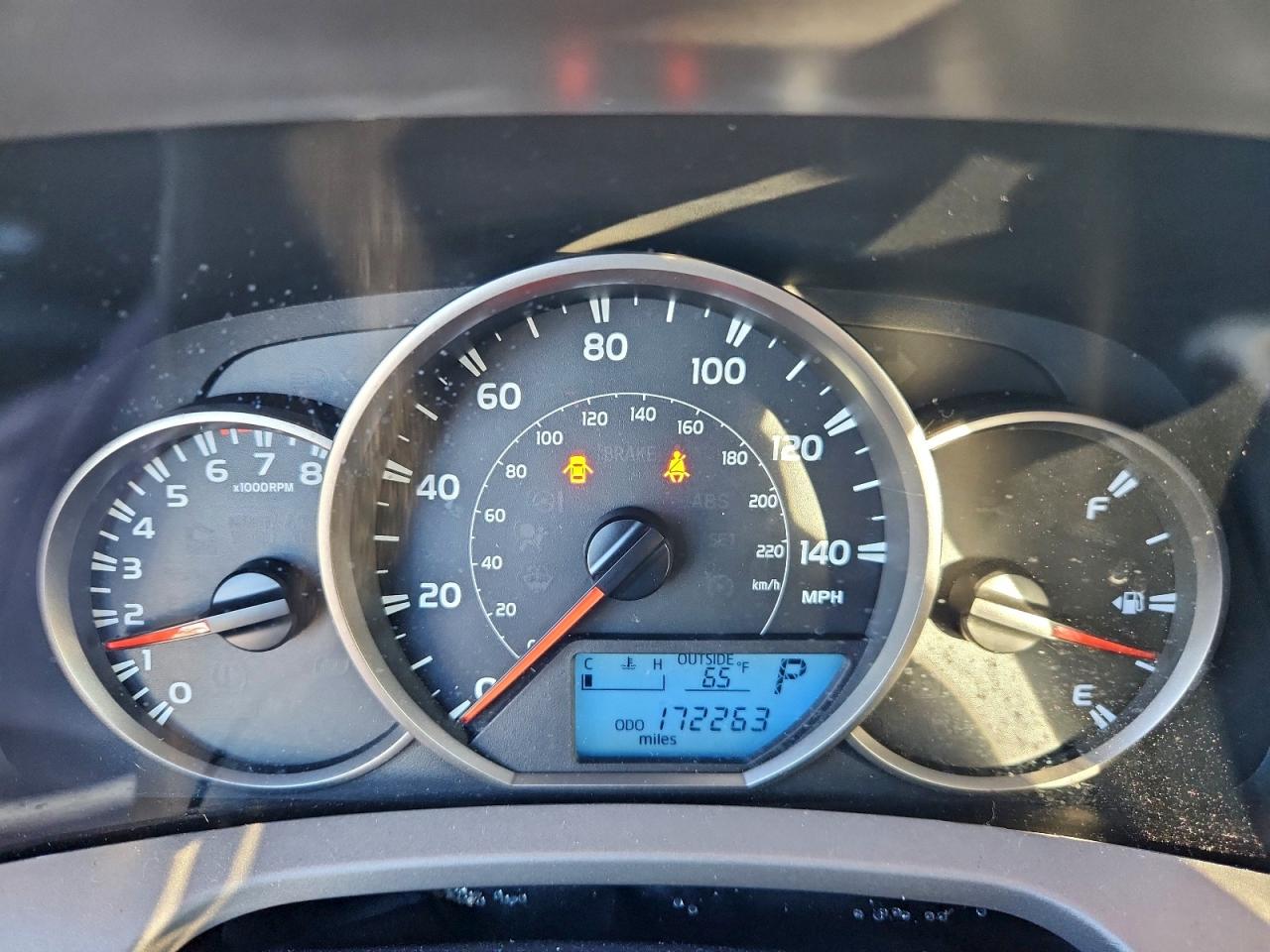 2016 TOYOTA RAV4 LE photo 9