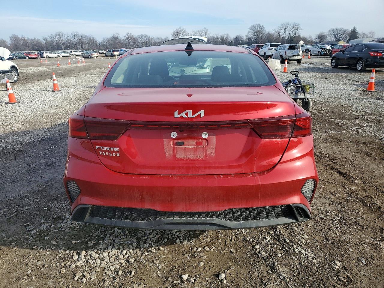 2023 KIA FORTE LXS photo 6