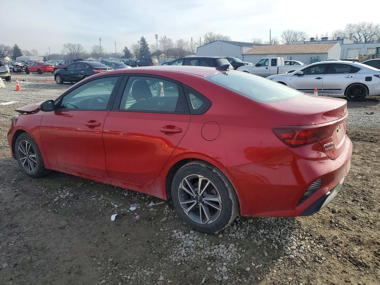 2023 KIA FORTE LXS photo 2
