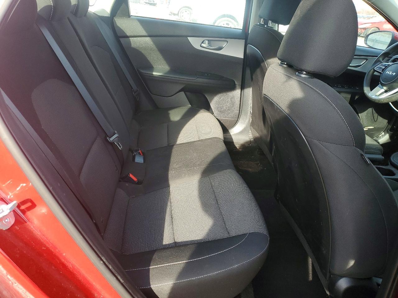 2023 KIA FORTE LXS photo 10
