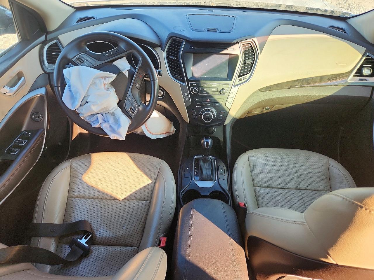 2017 HYUNDAI SANTA FE SPORT photo 8
