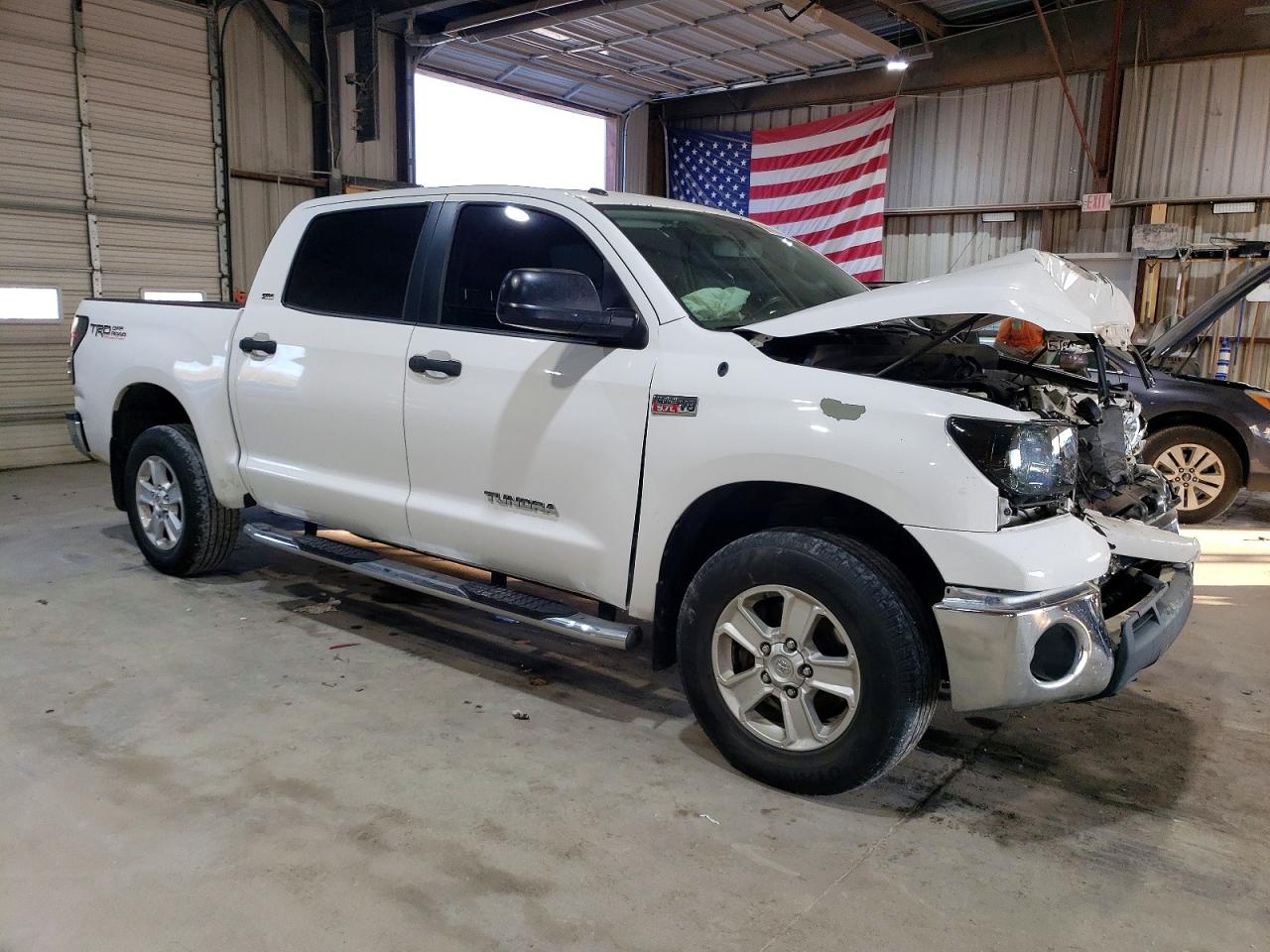 2012 TOYOTA TUNDRA CREWMAX SR5 photo 4