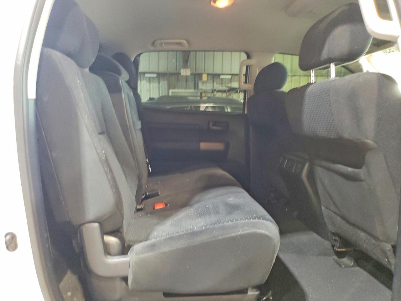 2012 TOYOTA TUNDRA CREWMAX SR5 photo 10
