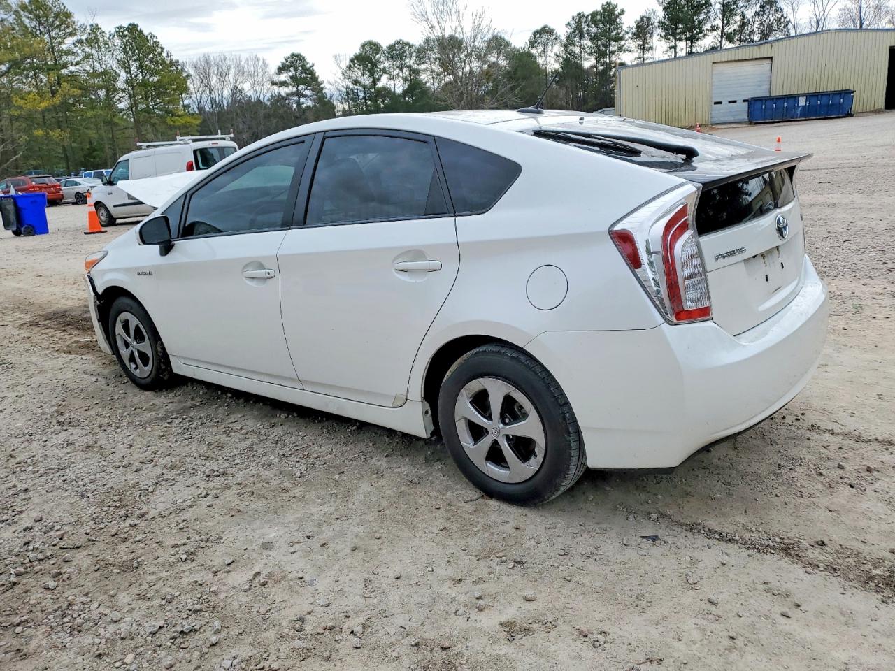 2012 TOYOTA PRIUS photo 2
