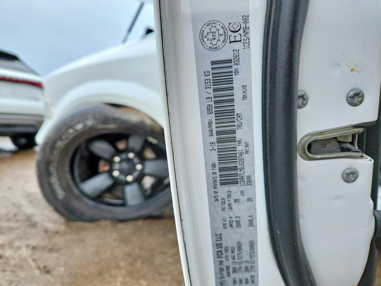 2018 RAM 1500 SLT photo 12