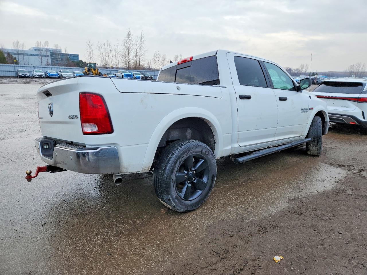2018 RAM 1500 SLT photo 3