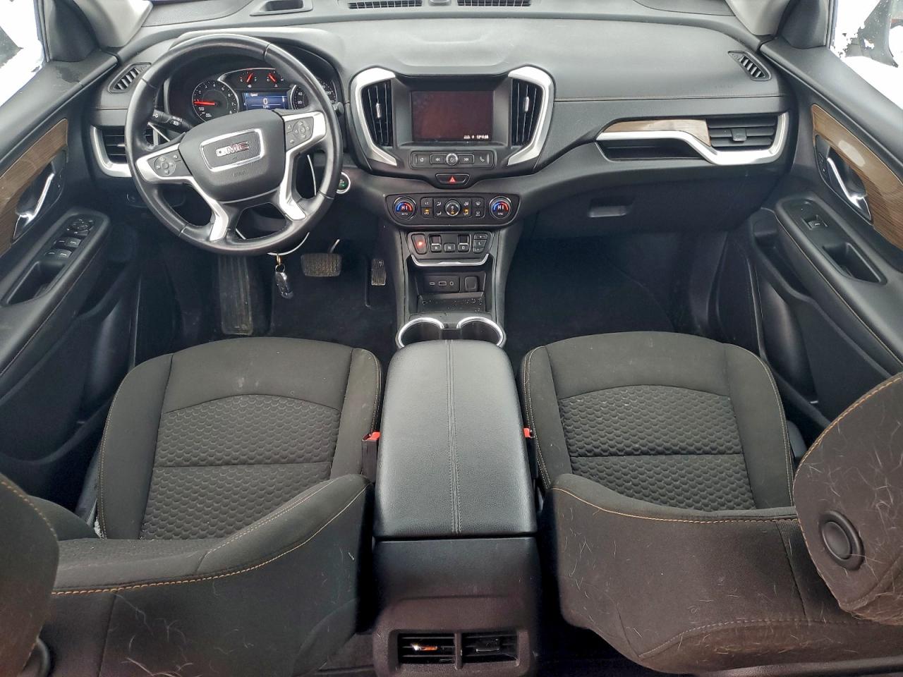 2020 GMC TERRAIN SLE photo 8