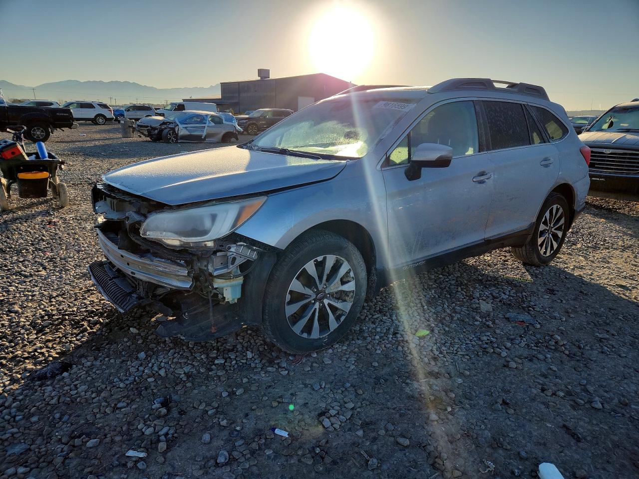 2015 SUBARU OUTBACK