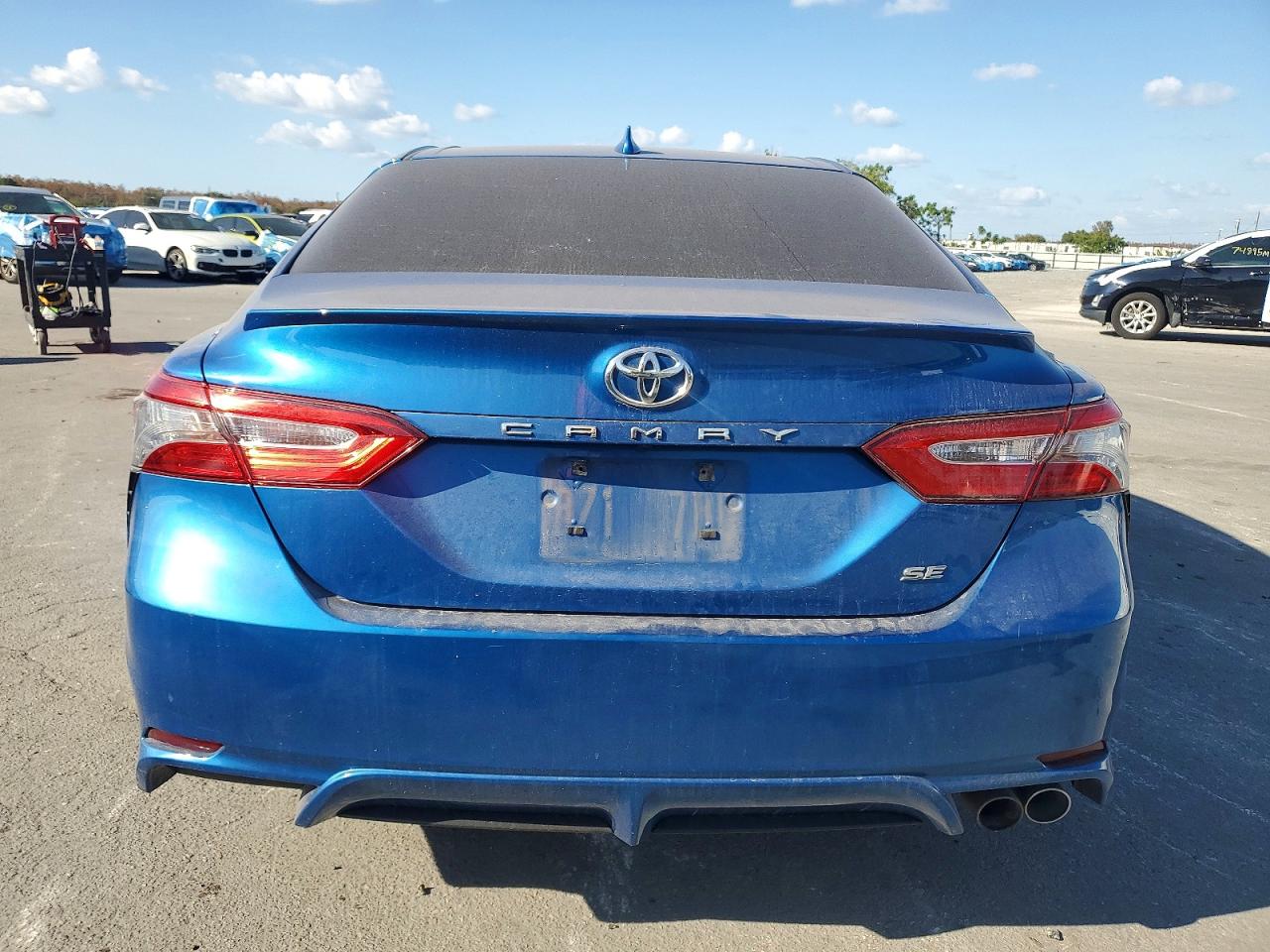 2019 TOYOTA CAMRY L photo 6