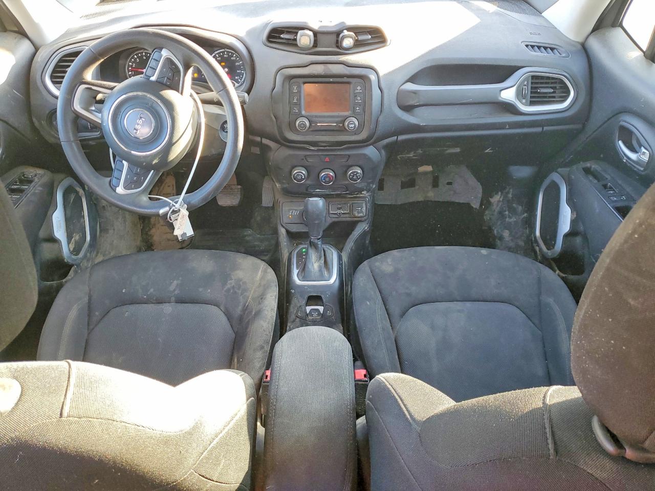 2020 JEEP RENEGADE SPORT photo 8
