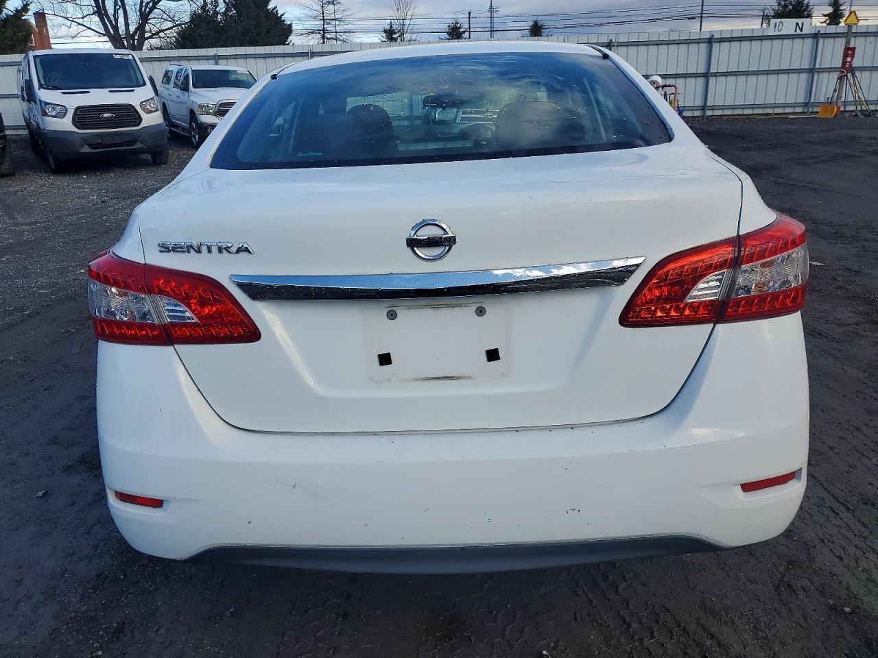 2015 NISSAN SENTRA S photo 6