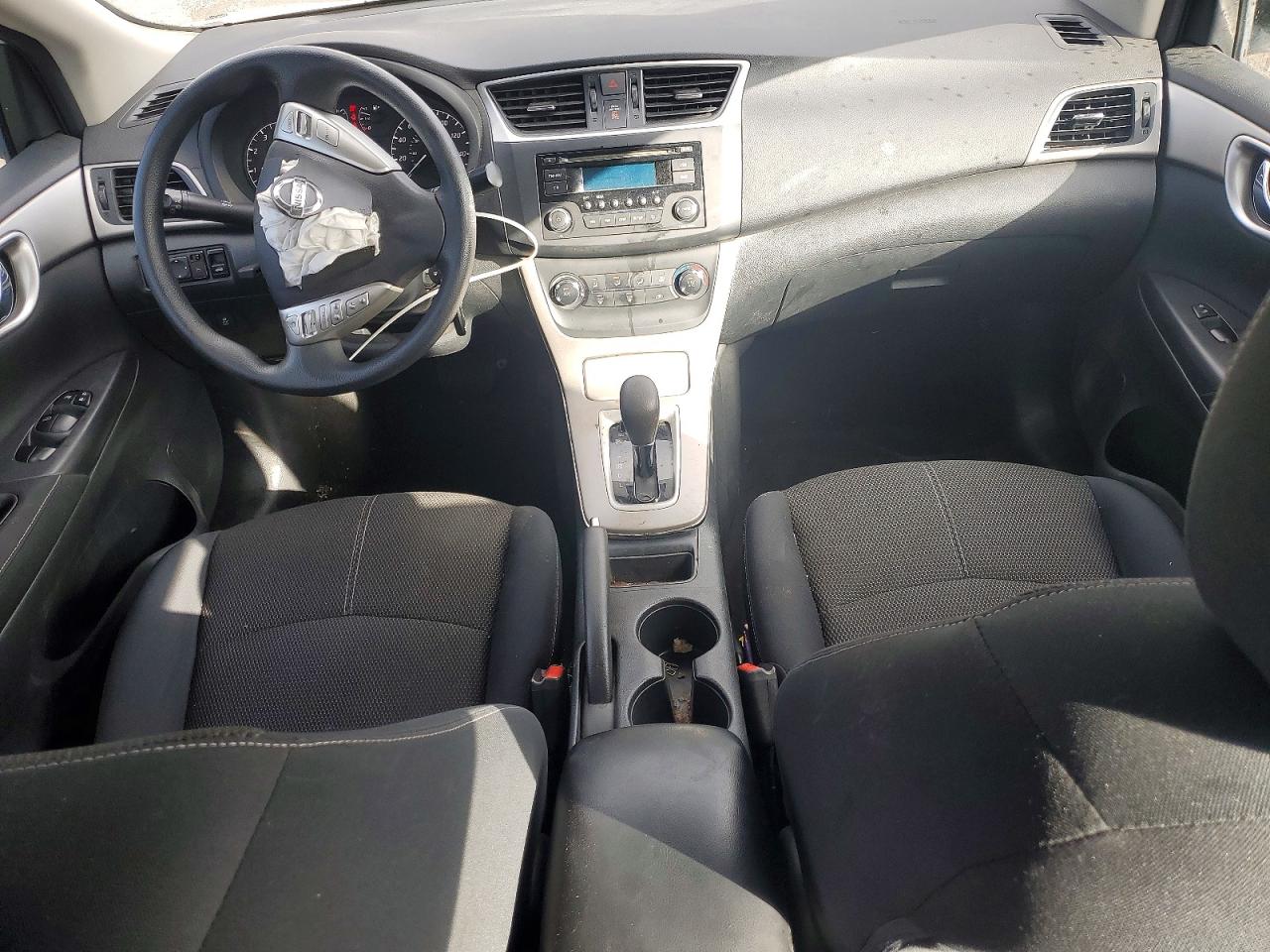 2015 NISSAN SENTRA S photo 8