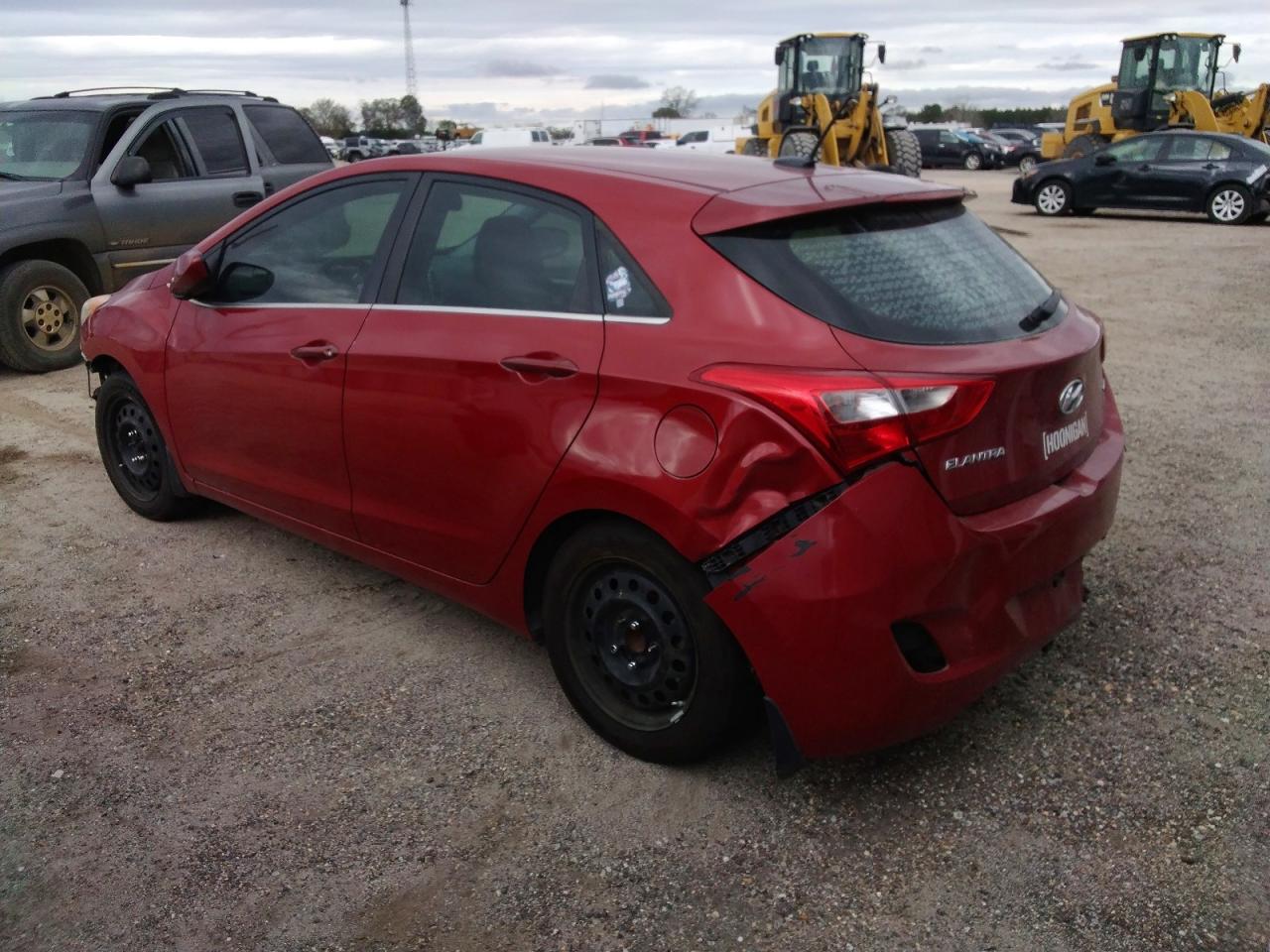 2016 HYUNDAI ELANTRA GT photo 2
