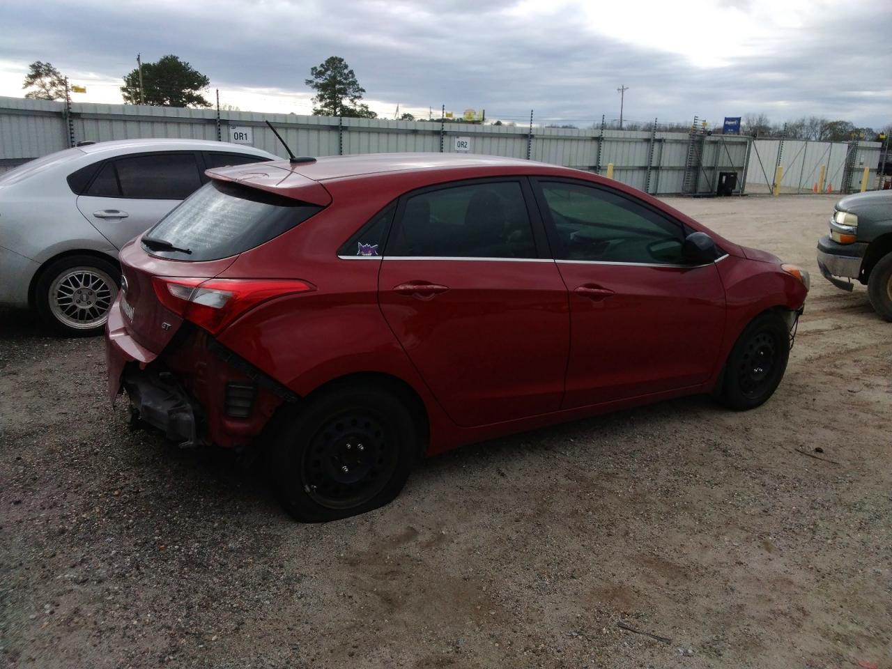 2016 HYUNDAI ELANTRA GT photo 3