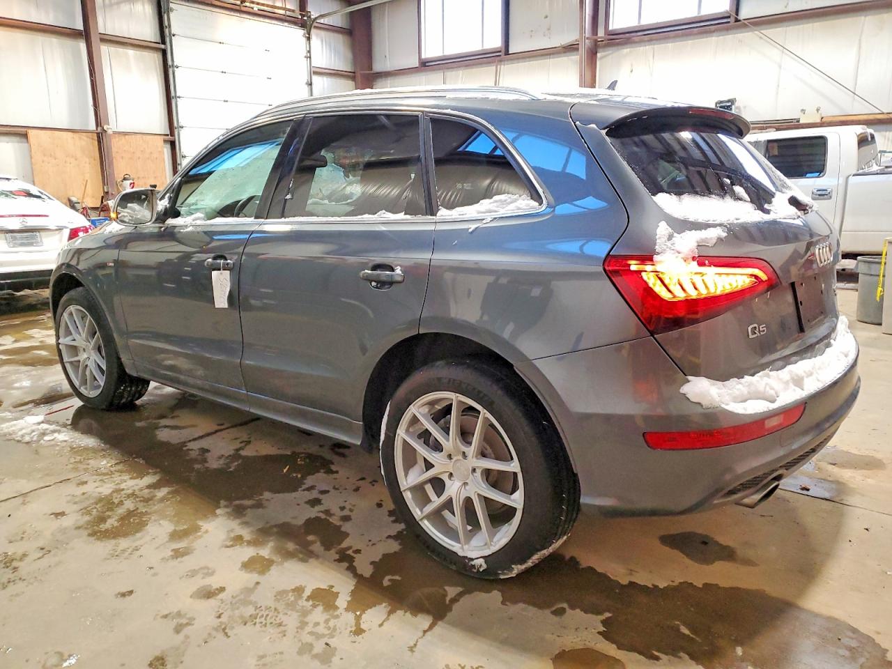 2013 AUDI Q5 PREMIUM photo 2