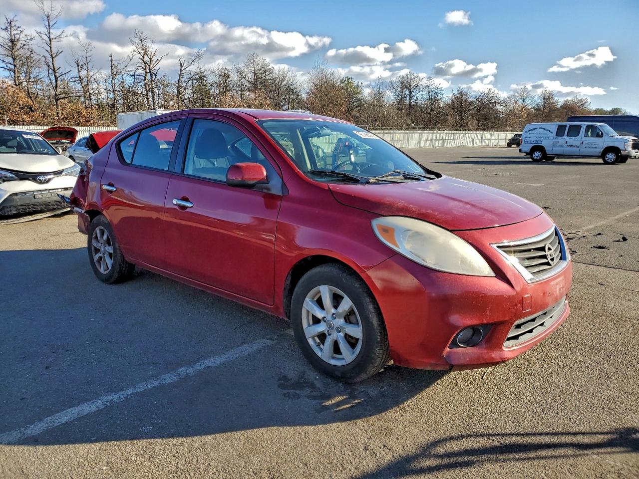 2012 NISSAN VERSA S photo 4