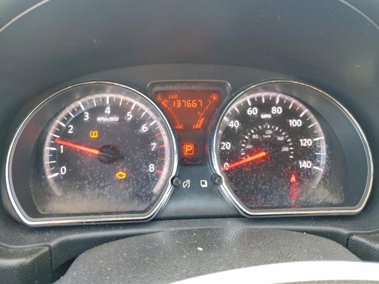 2012 NISSAN VERSA S photo 9