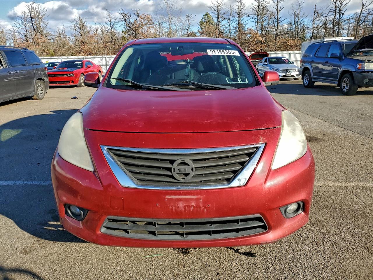2012 NISSAN VERSA S photo 5
