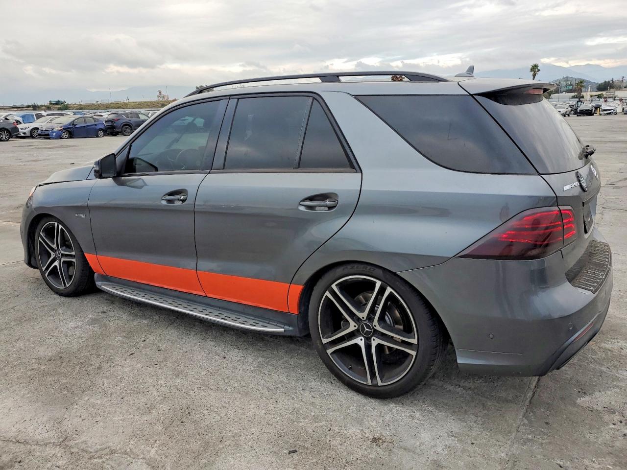 2018 MERCEDES-BENZ GLE 43 AMG photo 2