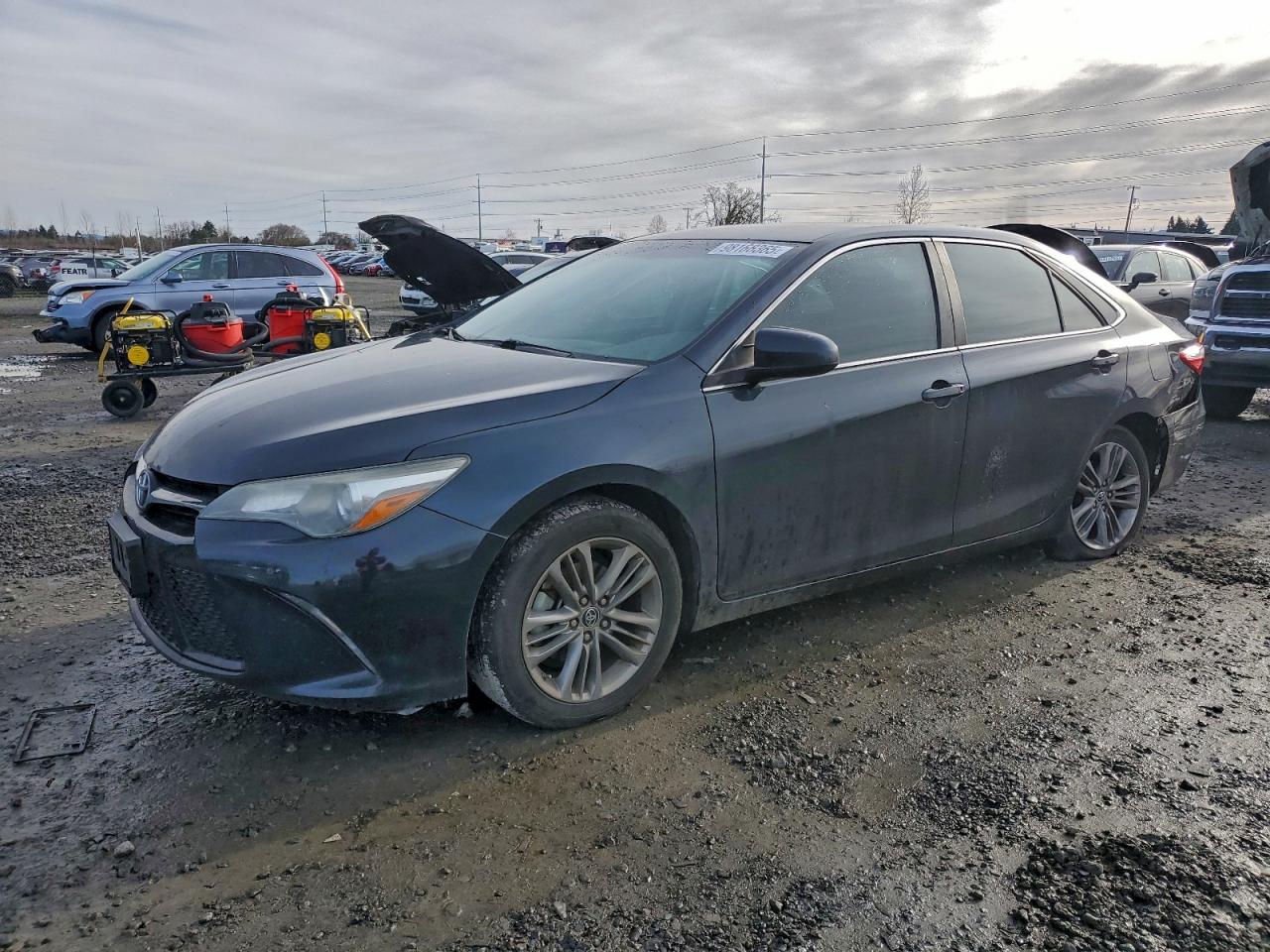 2016 TOYOTA CAMRY