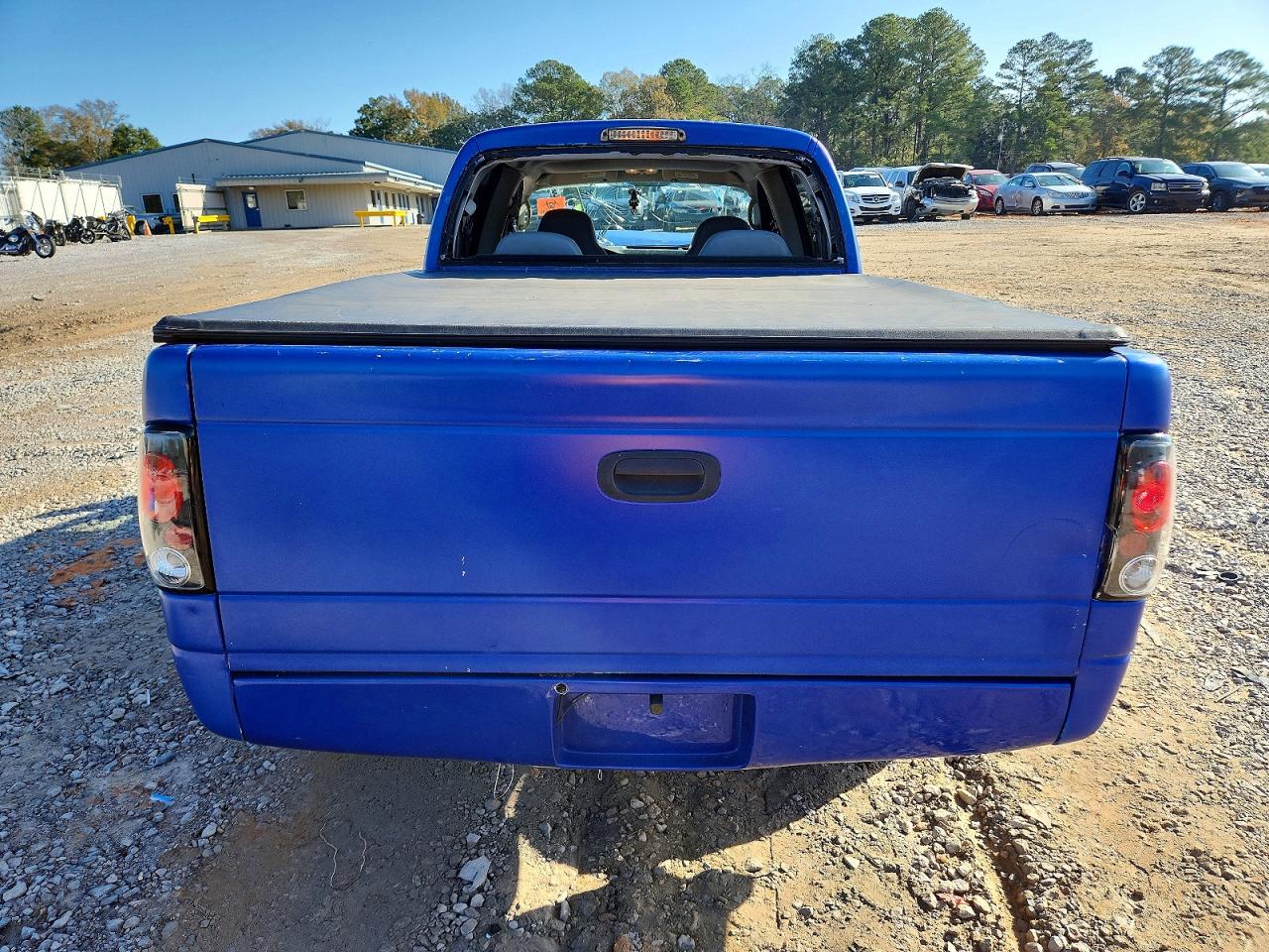 2004 DODGE DAKOTA QUAD SLT photo 11
